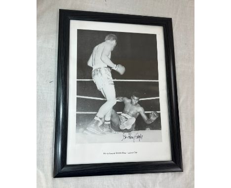 Framed signed poster / print Henry Cooper knocks down Cassius Clay with COA approximate measurements: Height 22 inches, width