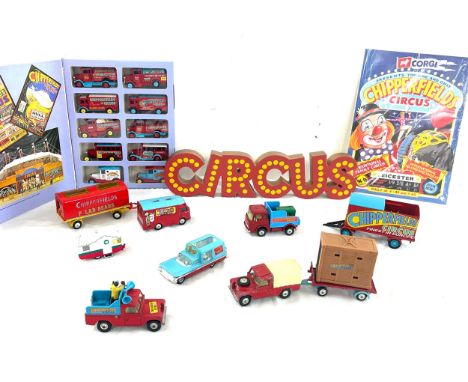Selection of unboxed Corgi Chipperfields Circus models to include polar bears carriage, engine, poodle transporter, booking o