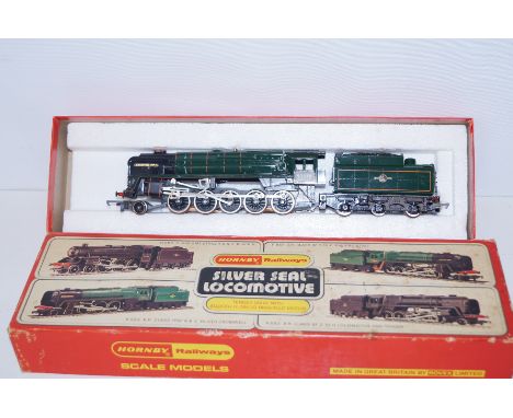 Boxed Hornby steam engine 'Silver Seal Locomotive' 