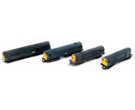 OO gauge locomotives, to include a Hornby National Rail 8H44 locomotive, 25032, in green livery, a Lima locomotive, National 