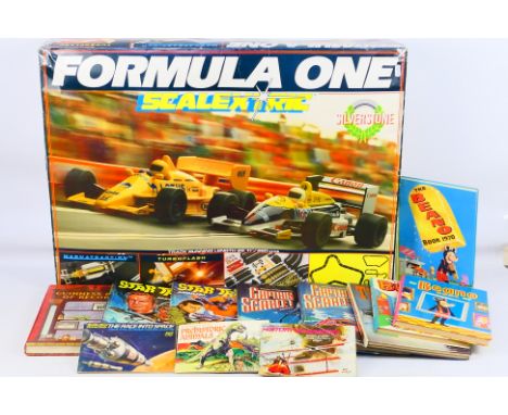 Scalextric - A boxed #C853 Formula One set. Item appear to be in very good-excellent condition. Contents has been securely wr