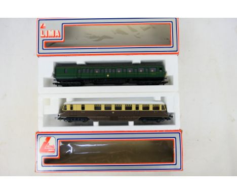 Lima - A boxed OO gauge railcar with a boxed dummy car. Lot consists of Lima L205132 GWR Diesel Railcar No. 22 in Brown & Cre