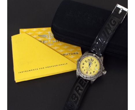 Breitling Avenger Seawolf titanium chronometer automatic gentleman's wristwatch, ref. E17370, ser. no. 559127, rubber strap, 