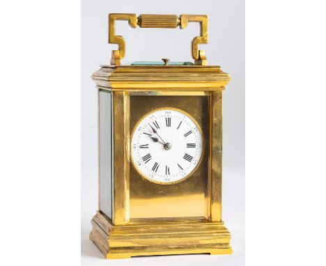 A French late-Victorian Anglaise carriage clock, the eight-day duration movement having a later platform lever escapement and