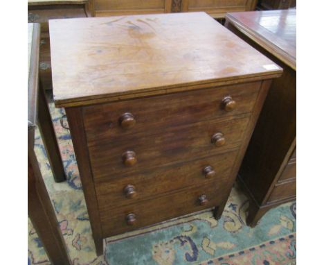 Chest commode - H: 77cm W: 59cm D: 49cm