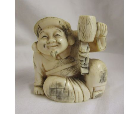Large netsuke