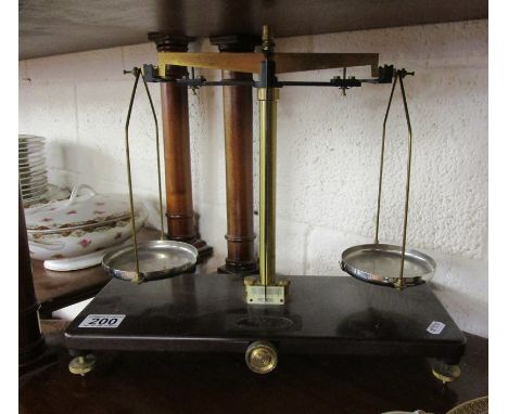Set of Griffin &amp; Tatlock Ltd Bakelite scales