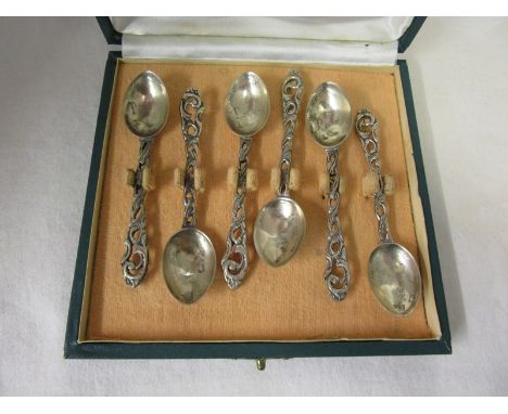 Cased silver spoons