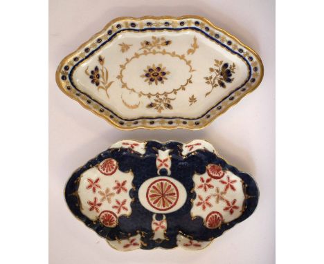 Worcester spoon tray circa 1770, painted with a Kakiemon design in imari colours on blue scale ground with hatched square mar