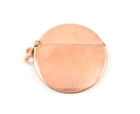 Edward VII 9ct gold vesta case, William Neale &amp; Sons, Chester 1906, circular form, plain suspension ring, not engraved, d