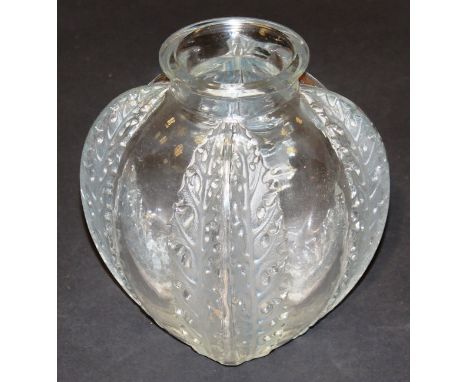A Lalique "Esterel" vase, etched "R. Lalique" to base, 18.5 cm high CONDITION REPORTS Small knock to the rim, some very small