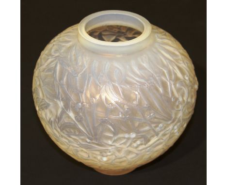 A Lalique "Gui" (Mistletoe) vase inscribed "R. Lalique" to base, 17 cm high CONDITION REPORTS Base to underside is entirely f