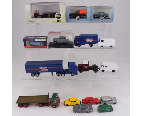 Various model diecast cars to include Hornby 'Skale Autos R7010 Minin Van', Bachmann '44-754 Ford Cortina Mk1', Oxford Automo