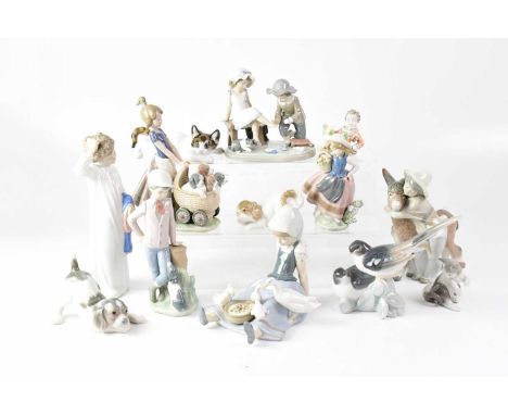 LLADRÓ; eight porcelain figures, three Nao figures and two others (13).