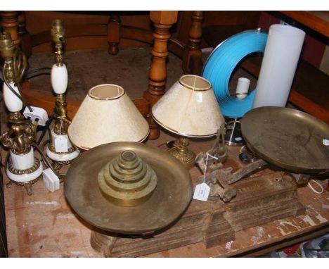 Vintage cast iron scales, together with assorted lamps 