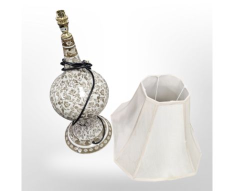 A contemporary crackle glazed lamp with shade, height 82 cm 