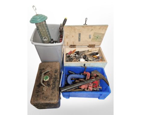 Assorted hand tools, vice, bolt cutters, garden bird feeder, etc (4 boxes) 