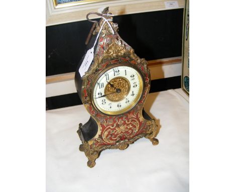 A French red Boulle mantle clock - 29cm high