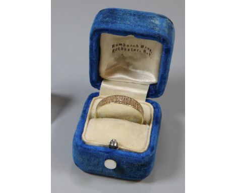14ct gold textured ring.  1.8g approx.  Size W.   (B.P. 21% + VAT) 