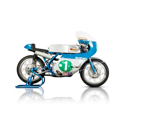 Suzuki RZ63 Replica Racing MotorcycleRegistration no. not registeredFrame no. RZ63XREngine no. RZ63-04•Built circa 2010-2012•