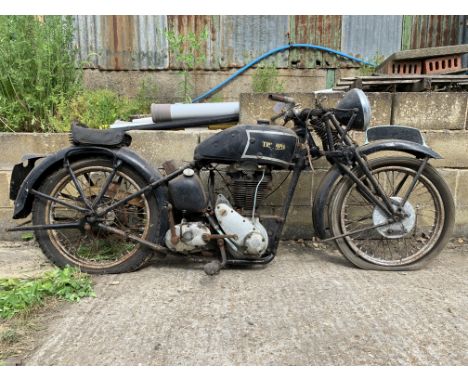 Property of a deceased's estate 1939 Triumph 493cc Model 5H De LuxeRegistration no. not registeredFrame no. TH 9891Engine no.