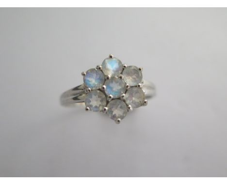 A 9k rainbow moonstone white gold ring size R - approx weight 2.3 grams - almost unworn condition 