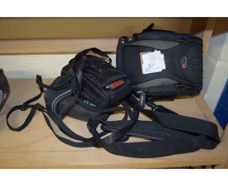 FOUR EMPTY CAMERA CASES TO INCLUDE LOWEPRO ETC