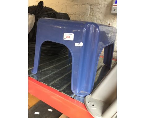 CARAVAN STEP (SMALL)