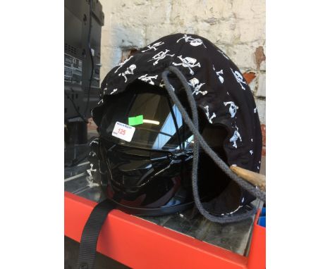 MOTOR CYCLE CRASH HELMET