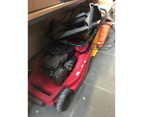 PETROL ENGINE LAWN MOWER