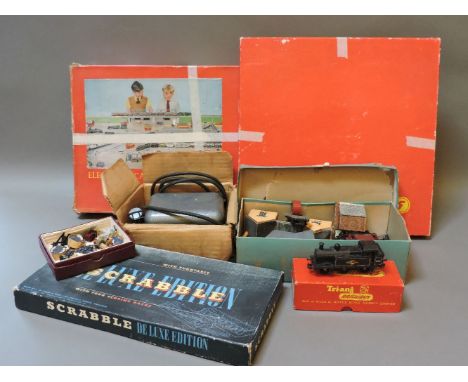 A Triang 00 gauge RA railway set, an R161 Hopper car set, an R.52 0-6-0 tank loco, and other train accessories including lead