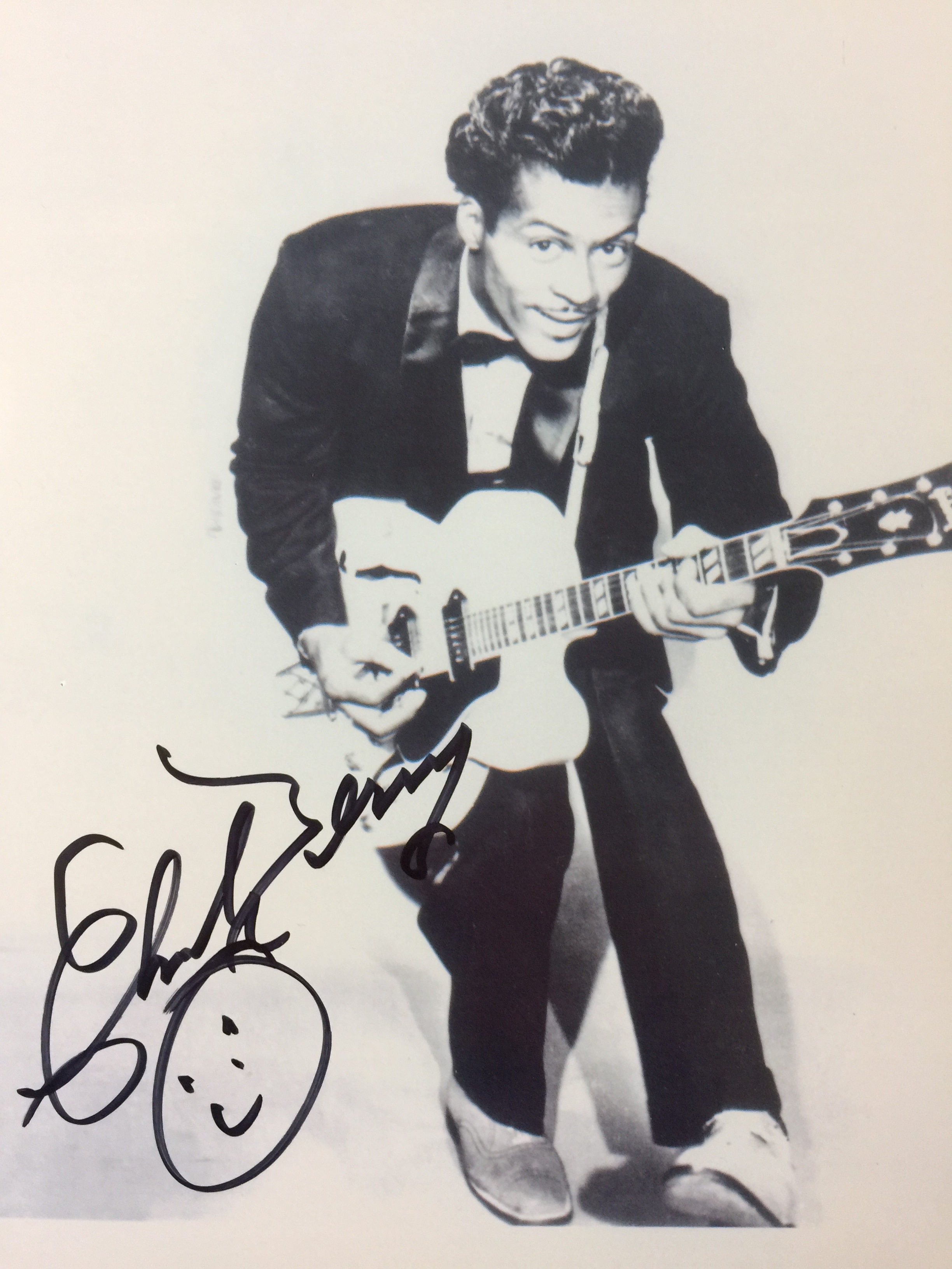 ROCK N ROLL AUTOGRAPHS - Lot to include 6x 10x8