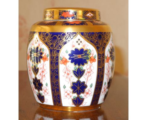 A Royal Crown Derby 1128 ginger jar and cover, 11.5cm high, printed marks (first quality)Condition Good 