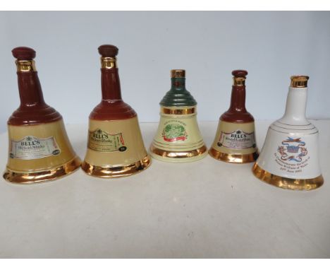 Collection of wade decanters 1A/F