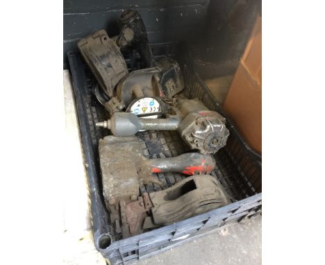 BOX OF COMPRESSED AIR TOOLS