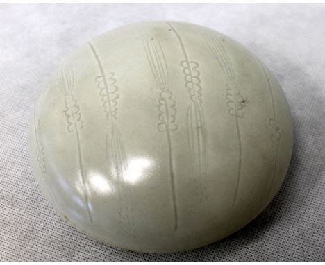 David Leach "Lowerdown" pottery circular covered box with celadon glaze and incised decoration of barley, 12.5cm diameter.  P