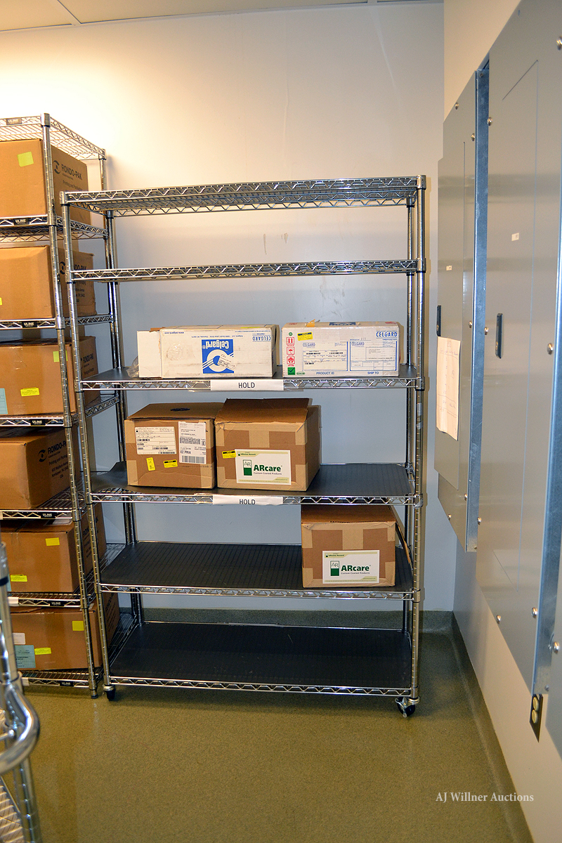 ULINE Chrome Wire Shelving Units on Casters, 24"x48"