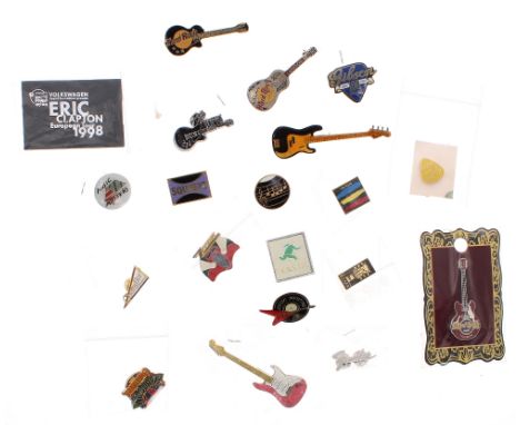 Good selection of pin badges including BB King, Eric Clapton, ZZ Top, Squeeze, Travelling Wilburys, Gibson Guitars, Fender Gu