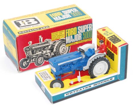 Britains 9527 Ford Super Major 5000 Diesel tractor in blue with figure complete with air filter and exhaust still in situ in 