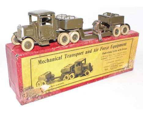 Britains Set No.1641 Underslung Lorry, 1940s example, comprising of square nose 10-wheel Tractor Unit with step frame, khaki 