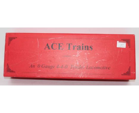 ACE Trains Celebration 2006 Class 4-4-0 loco and tender Southern green (E-BVG) with instructions