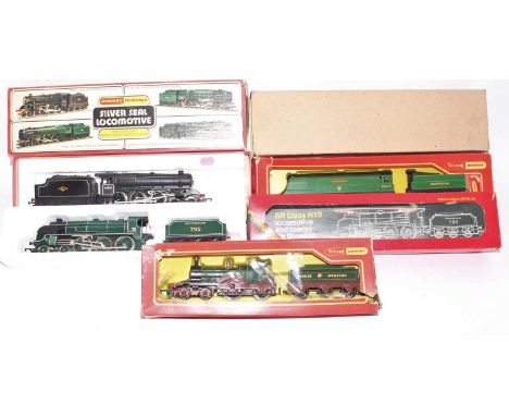Triang/Hornby locos and tenders:- R859 BR black 5 4-6-0 45192 (VG-BG); R869S "Winston Churchill" ~Southern green (G-BP); R354