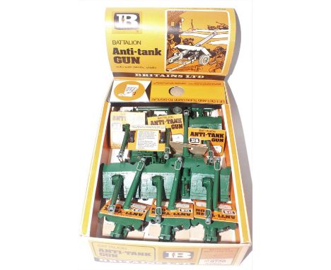 A Britains military series no. 9720 complete trade box of military battalion anti-tank guns housed in the original all card t