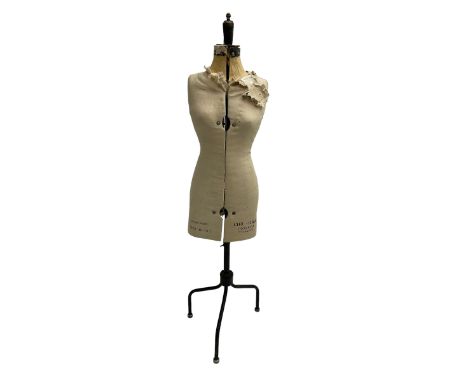 Vintage 'Chil Daw Pioneer' adjustable mannequin on tripod metal baseDimensions: Height:&nbsp;158cm&nbsp;