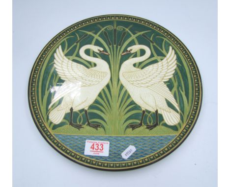 Mason's 'Art Nouveau' cabinet plate with swan design by Walter Crane: 31cm diameter.