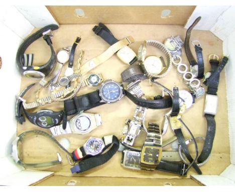 A large collection of ladies and gents watches: to include Sekonda, Lorus, Casio (30) 
