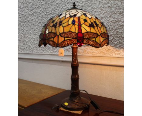 Tiffany style dragonfly patterned table lamp and shade, height approx 65 cm