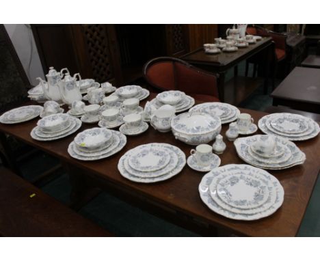 Royal Albert Silver Maple pattern tea, dinner and coffee service, (approx 60 pieces) including tureens, tea and coffee pot, d