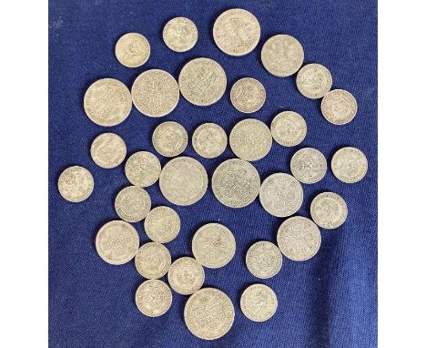 COINS : Mixed lot of Pre 1947 Silver Half Crowns, Florins, Shillings 282g