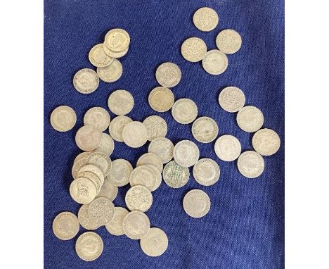 COINS : Accumulation of pre 1947 Silver sixpences (50) 137g